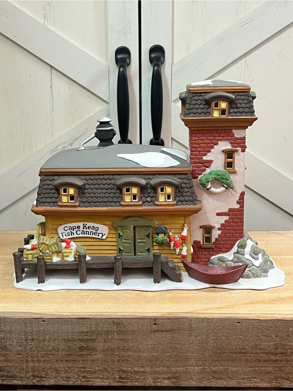 Department 56 VTG Cape Keag Fish Cannery (Item #56529) New England Village